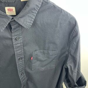Levi's Men's Charcoal Button Down Shirt